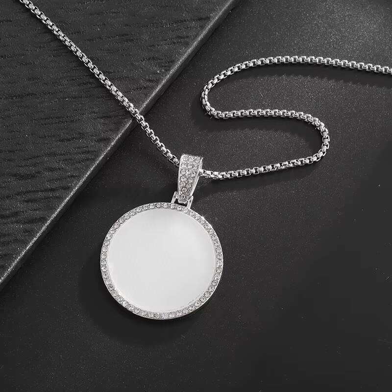 Hip hop jewelry bracelet necklace Picture Wing Moissanite Hip-Hop Pendant Round Photo Necklace Gift