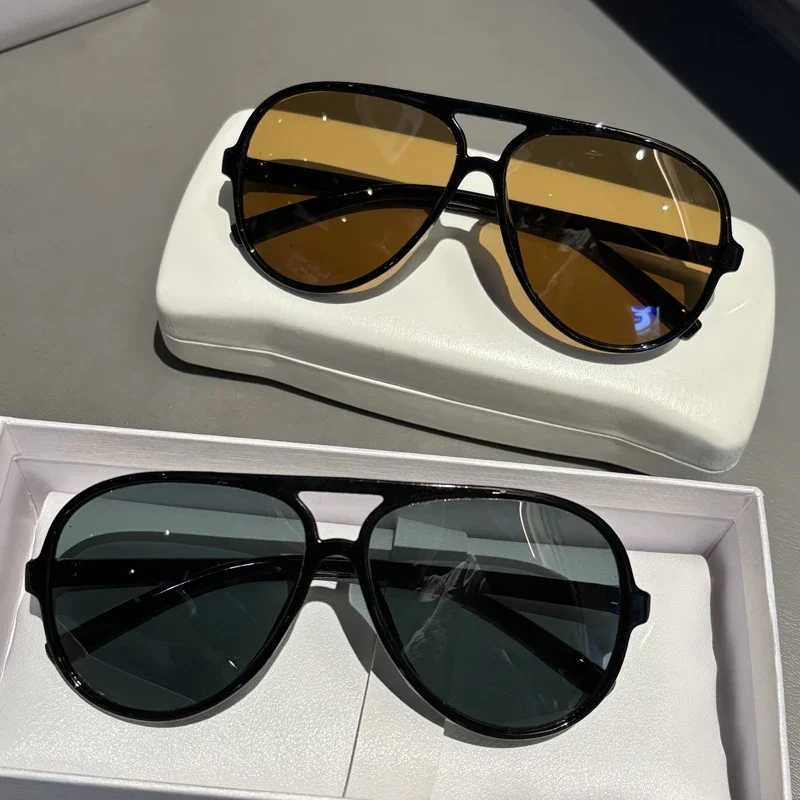12PCS New Fashion Sunglasses for Women Men Pilot Round Eyewear Outdoor Driving Glasses UV Oculos De SolT251024