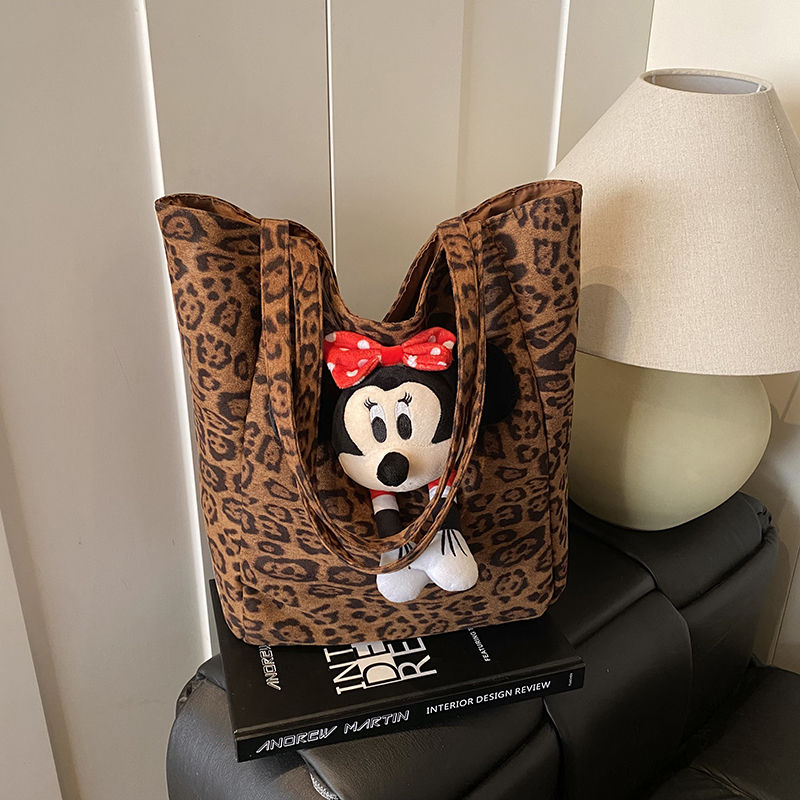 2025 Autumn New Women's Large Capacity Handheld Shoulder Bag Exquisite Simple Multi functional Outdoor Commuter Crossbody Bag Fashionable Mobile 