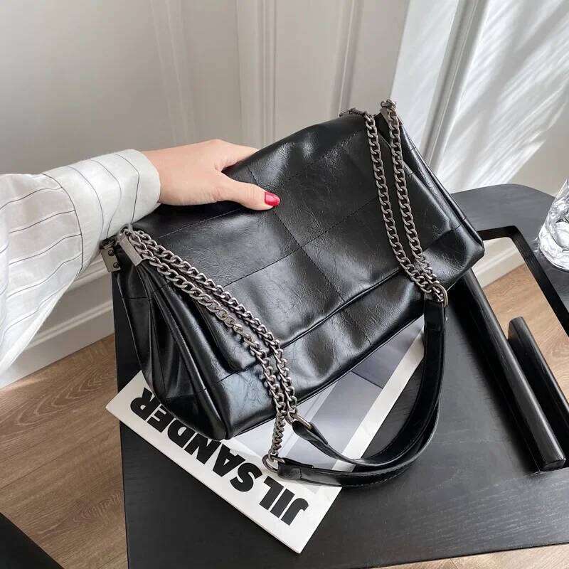 Hot Sell New Fashion Women's Commuter Bags Niche Chain Crossbody Bag Ladies Shoulder Large Capacity Handbag Cross Square