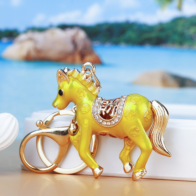 Lucky Wealth Creative Metal Rhinestone Horse Keychain Double-Sided Car Key Ring Cute Bag Charm Cartoon Key Chain Wholesale