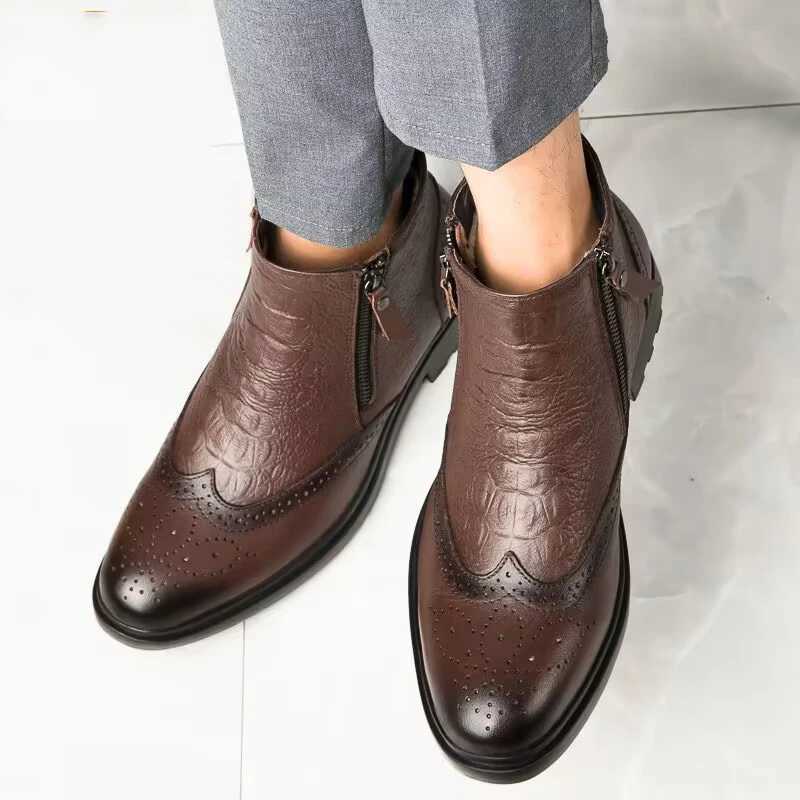 Genuine Leather Men Side Zipper Ankle Boots 2023 Men Winter Plush Snow Boots Fashion Men Casual Low Top Shoes Allmatch Men Shoe W251024