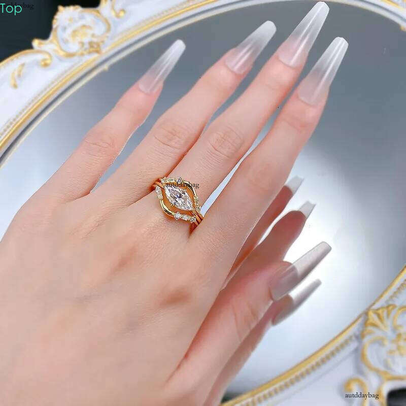 2025 Ins Top Sell 3Pcs Couple Set Jewelry 100% Real Sterling Sier Gold Marquise Cut White Moissanite Dia Party Eternity Women Wedding Ring Gift