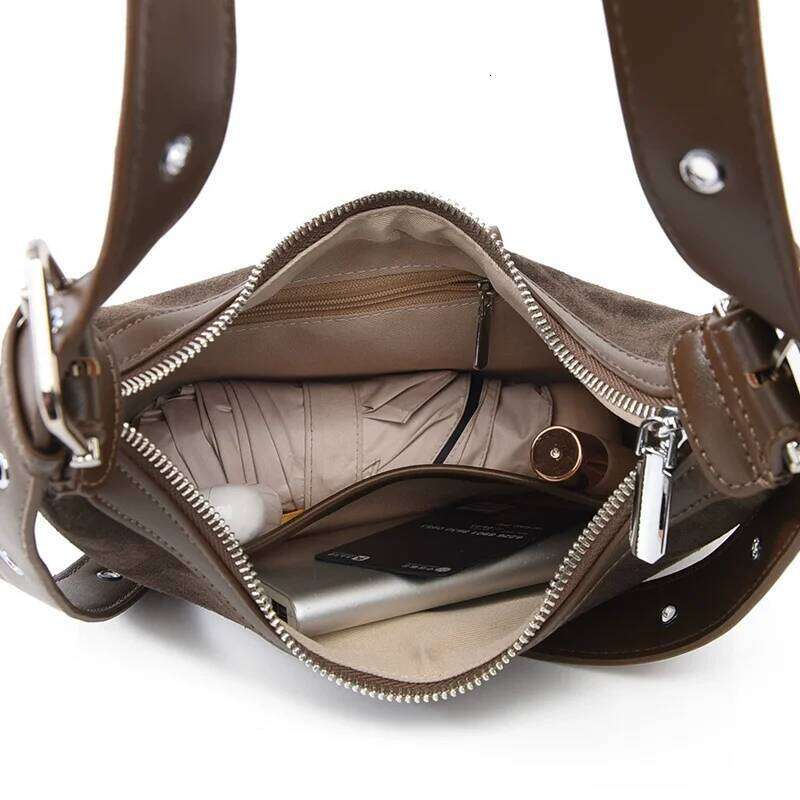 Single-Shoulder Autumn And Winter Matte Genuine Leather Women's Bag, Large-Capacity Fashionable Crossbody