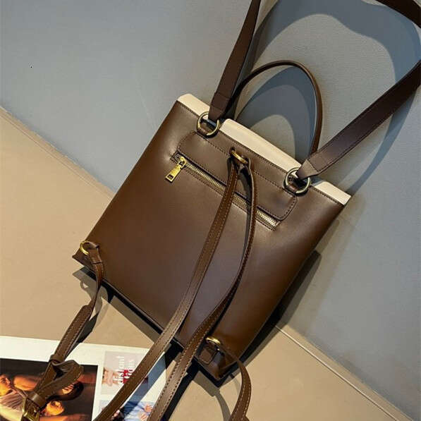 Niche Design High End Leather For Women Korean Style Large Capacity Travel Backpack Trendy High Quality High Quality