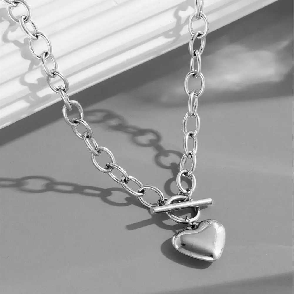 Stainl Steel Heart OT Buckle Necklace For Women Thick Clavicle Chain Unique Birtay Wedding Party Jewelry Gifts NewXJ251024