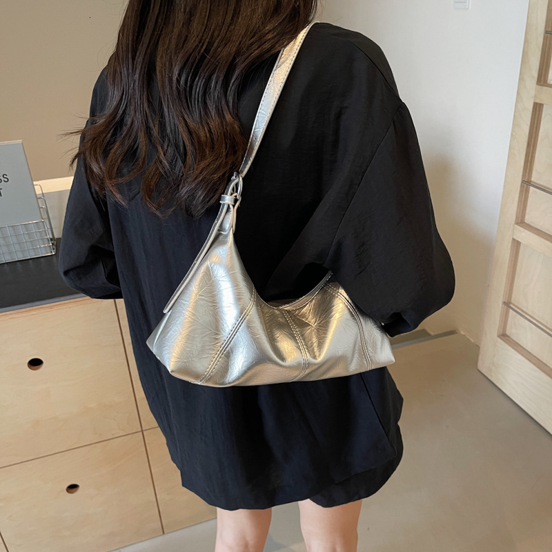 Luxury Brand Designer Bag Oil Wax Leather Crossbody Bag For Women 2025 New Trendy Large Capacity Versatile Shoulder Bag Textured Underarm Bag