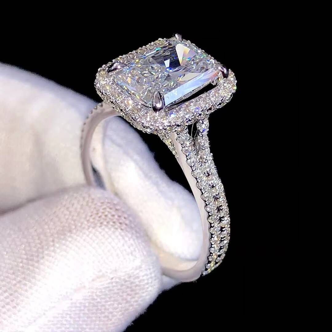 Radiant Cut Moissanite Engagement Ring for Women 925 Sterling Silver Halo Setting VVS Diamond Gold Plated Wedding Jewelry