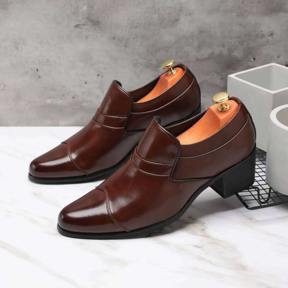 Premium leather men shoes slip on loafers European brand business casual wedding party plaid design height increasing
