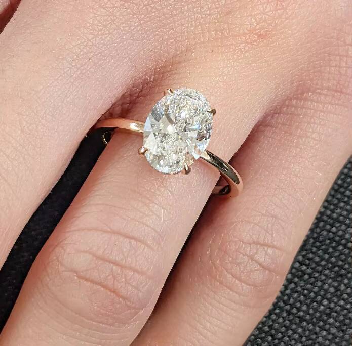 2ct Oval Cut Moissanite Engagement Ring Fine Jewelry Side Stones Hidden Halo Diamond 14k Gold Moissanite Ring