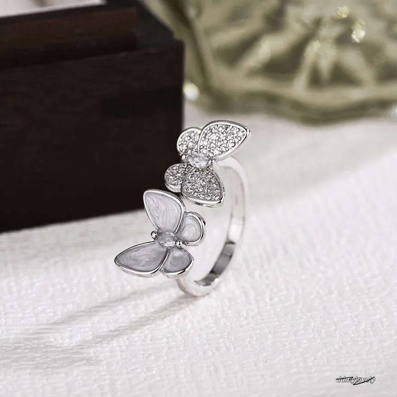 Open Adjustable Ring With Double Butterfly Design - Mother Of Pearl & Rhinestone Elegant Women's Jewelry Ddmylovely