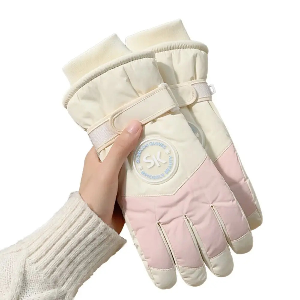 Fashion Plush Lining Ski Gloves Windproof Waterproof Touch Screen Gloves Thick Cotton Winter Cycling Gloves Winter Season 251023