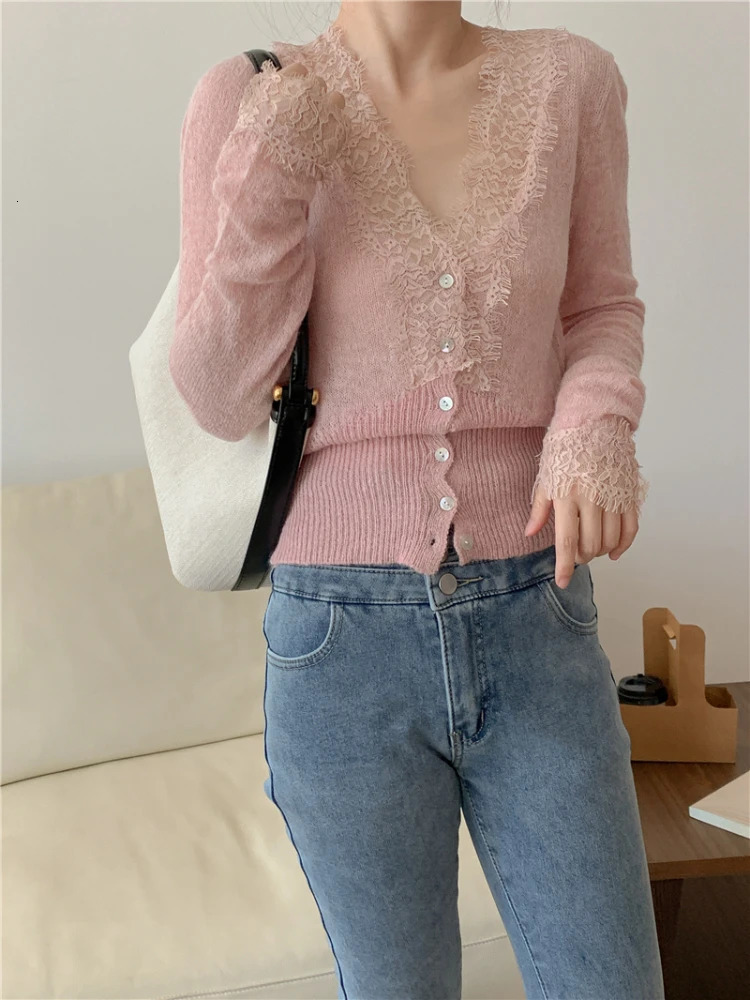 Highfashion Kawaii Botton Up Lace Patchwork Knitted Cardigan Women Autumn Winter Ladies Elegant Vintage Sweater Wholesale 251013