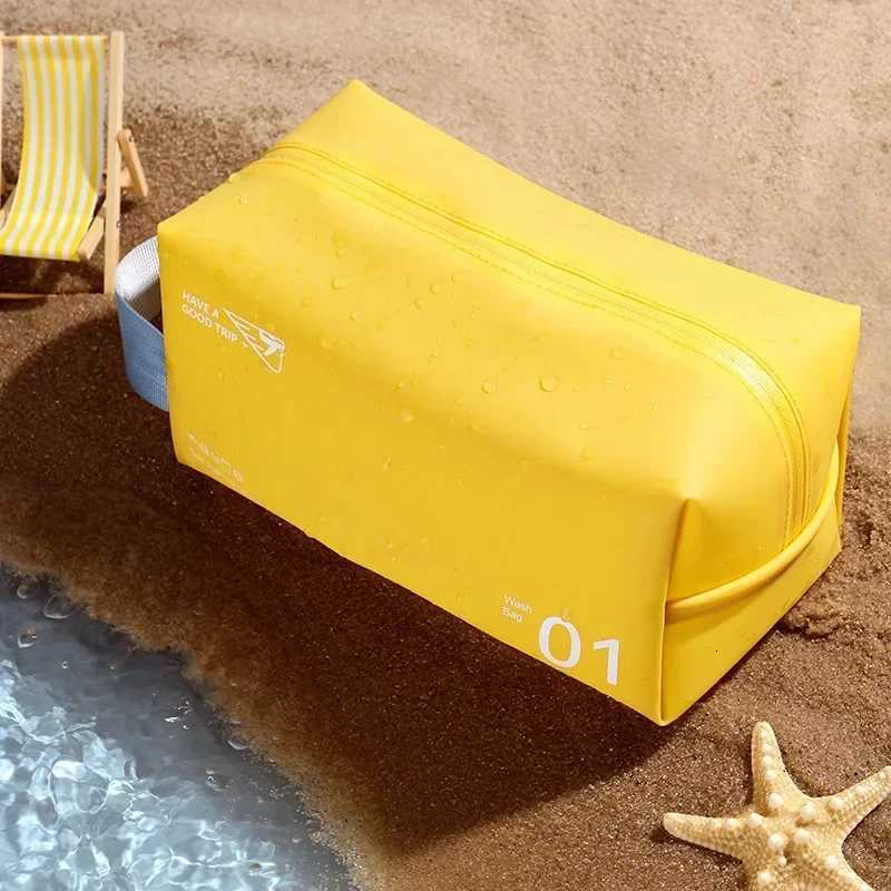 Travel Portable Cosmetic Bag Multifunctional Simple Lipstick Beach Makeup Pouch Women Waterproof Cases Toiletries OrganizerT251024