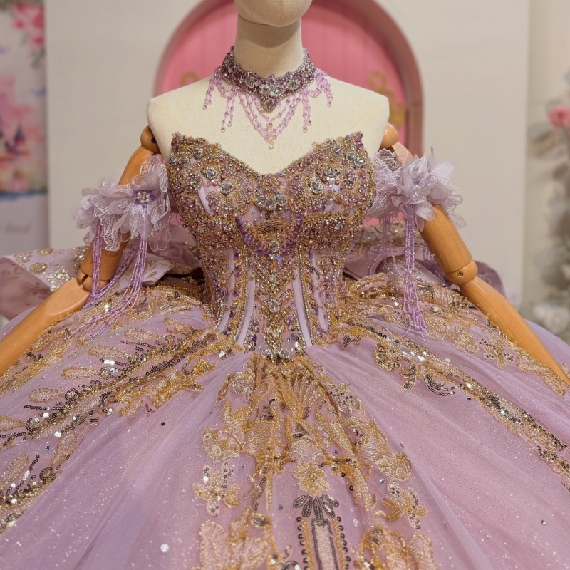 Pink Shiny Quinceanera Dresses Ball Gown Off The Shoulder Sequin Applique Lace Beading Crystal Bow Tull Party Birthday Sweet 16 Dress