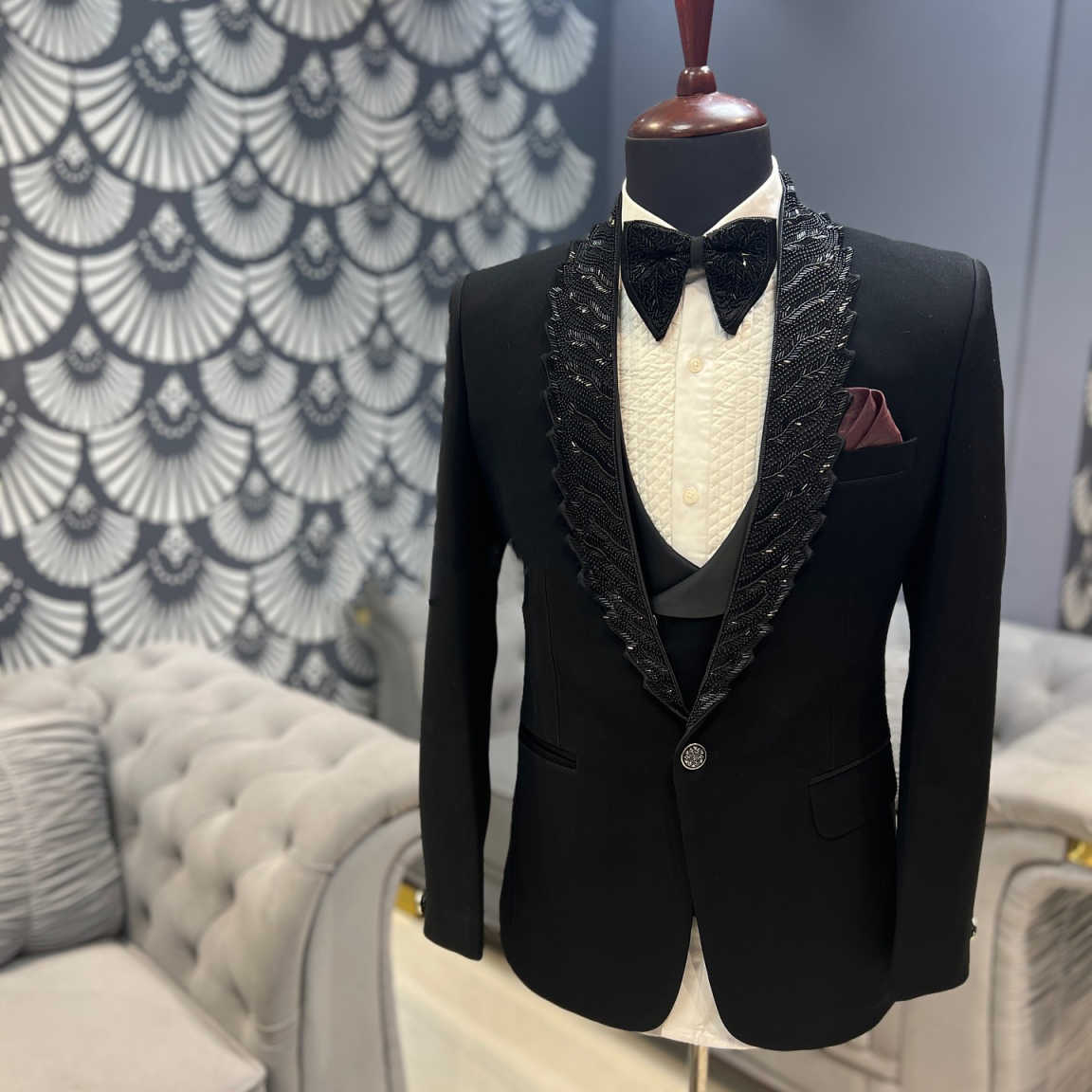 Fashion Men's Groom Wedding Tuxedos Shawl Lapel One Button Pant Sets Beadeds Classic Fit 3 Pieces Customized Outfits