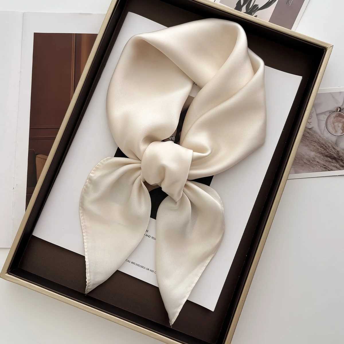 1PC Solid Color Square Scarf Wen Luxury Beach Scarf Fashion La Hair Bandana Wrs Fem Neckerchief Hijab Shl Y251024