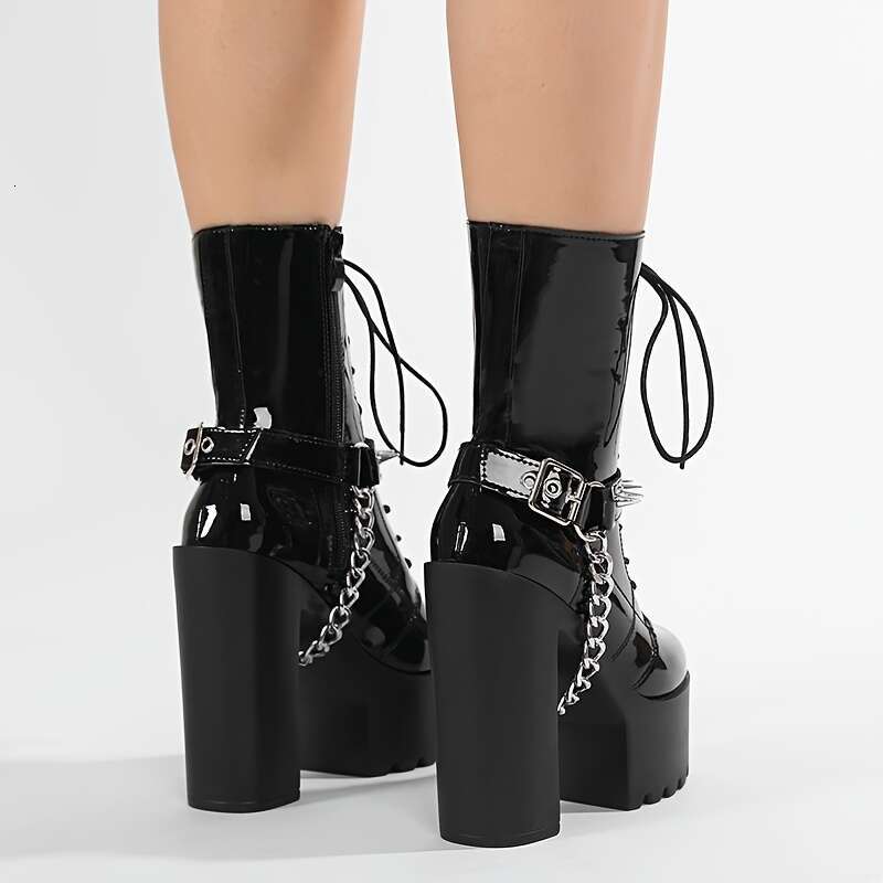 1Pair Halloween Punk Women's With Crisscross Straps, Chains, Rivets, Belt Buckles, Fashionable High-Heeled Boots For Nightclubs And Stages