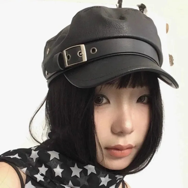 Y2K Punk Leather Beret Gothic Cross sboy Cap British Style Adjustable Cap Unisex Subculture Painter Hat Retro 251021