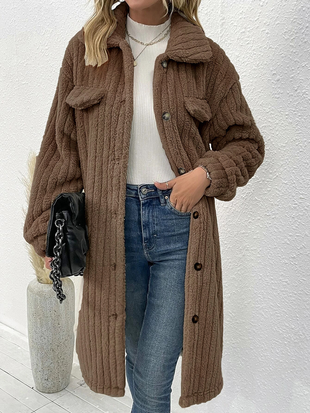 2025 New Women's Premium Plush Lapel Wool Overseas Bestselling Coat