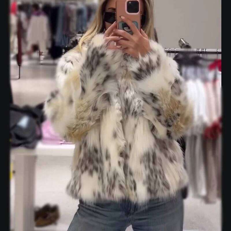 Winter Woman Multicolor Faux Fur Side Pockets Casual Crop Coat Fashion Elegant Women Thick Warm Lapel Jacket Street