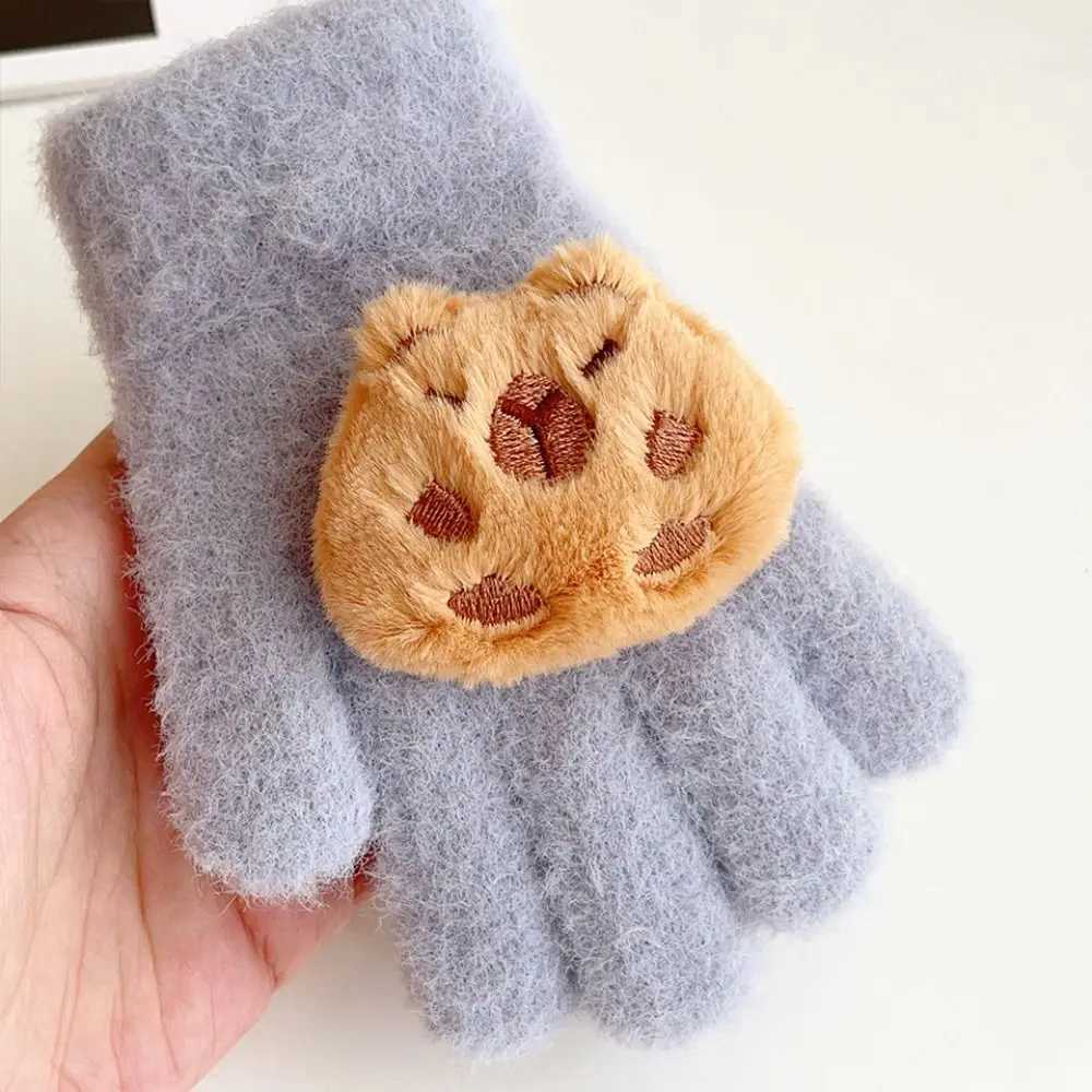 Portable Capybara Gloves Thicken Knitted Mittens Kawaii Stretch Keep Warm Gloves Outdoor Y251024