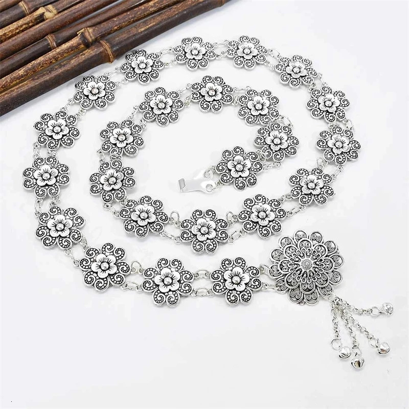 Retro Style Alloy Waist Chain Body Chain Silver Color Flower Tassel Bells Pendant Belly Chain for Women Waist Chain Jewelry 251023