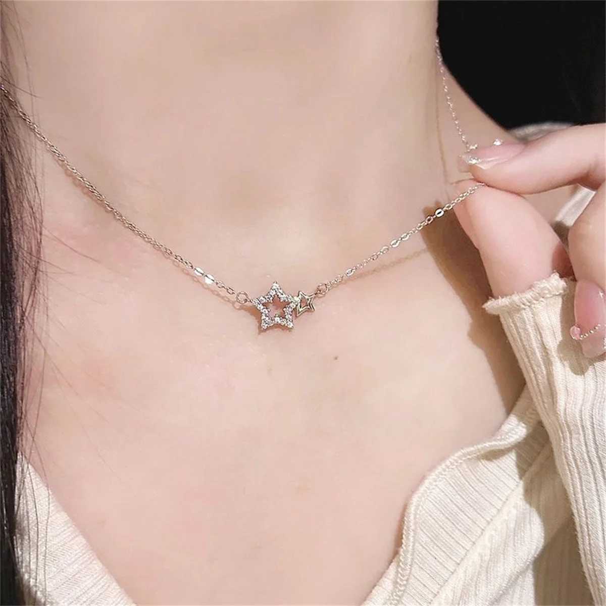 Simple Silver Color Hollow Star Necklace For Women Shiny Star Long Tassel Choker Clavicle Chain Wedding Party Birtay JewelryXJ251024
