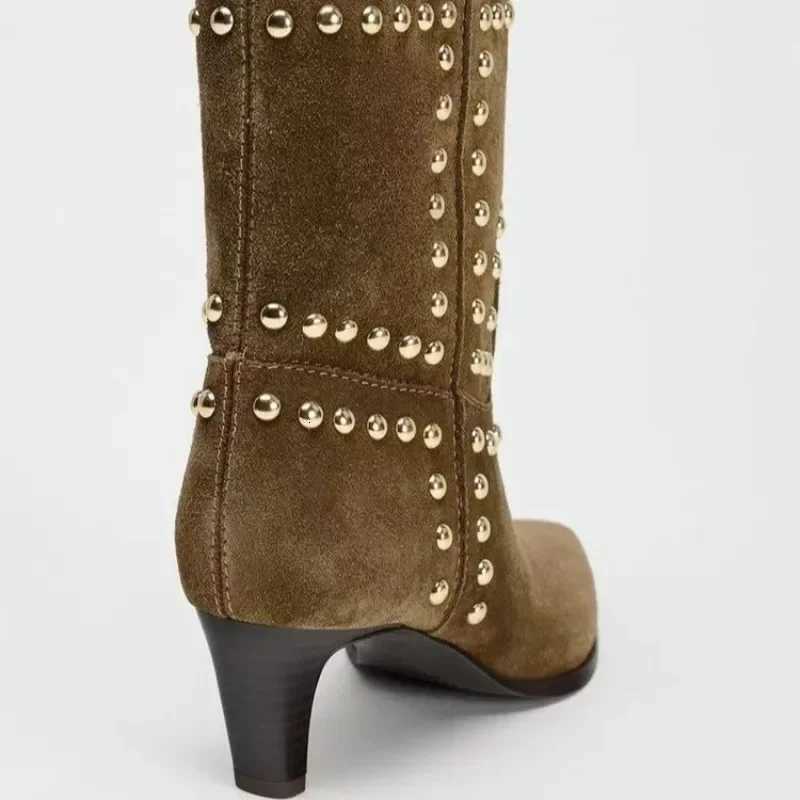 SpringAutumn 2025 New Retro Womens Shoes Brown Studded Suede Thin Heel Pointed Toe Booties Knight Boots W251024