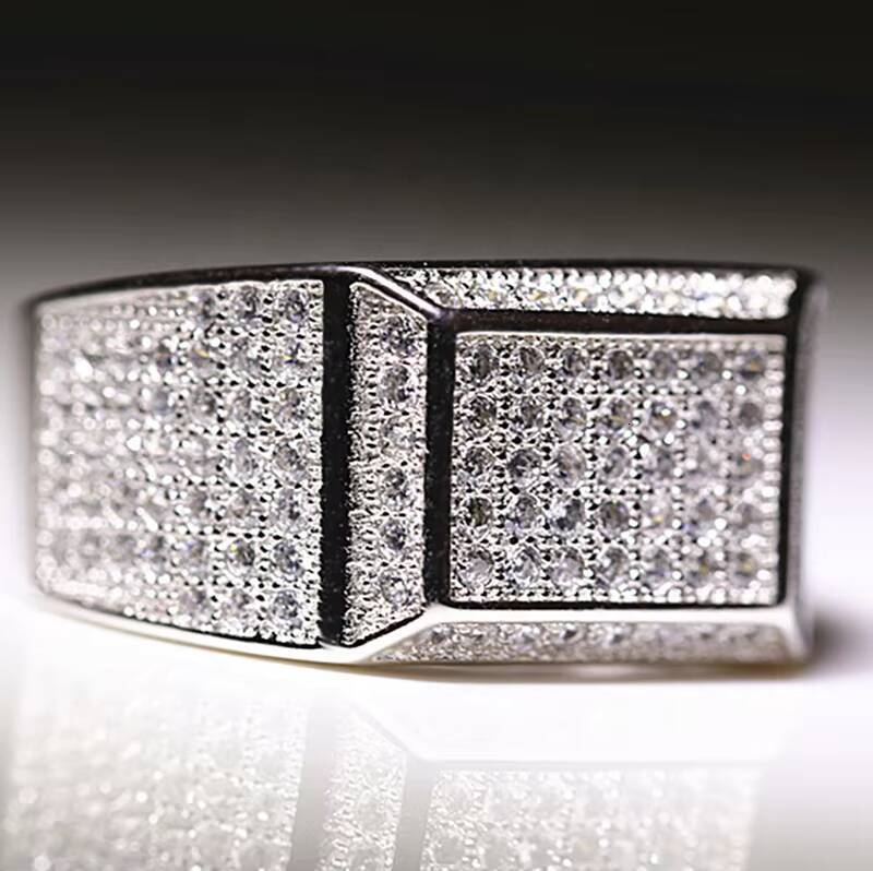 High Quality Hip Hop Jewelry Dubai Luxury Glaring Cool 925 Sterling Silver Iced Out Paved VVS Moissanite Diamond Mens Ring