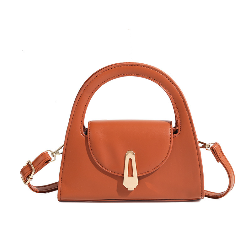 Luxury Brand Designer Bag Niche High-End Handbag For Women 2023 New Semi-Circular Shoulder Bag Versatile Commuter Lock Crossbody Bag Trend