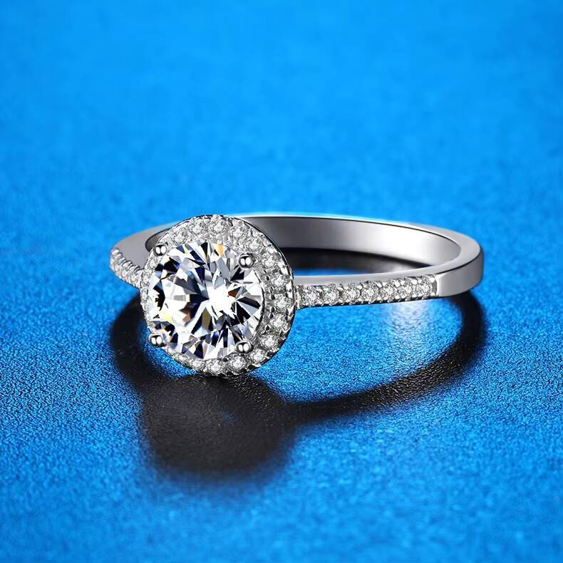 Moissanite Engagement Rings for Women D Color VVS1 Clarity 925 Sterling Silver Ring Round Cut Halo Wedding Promise Band Rings