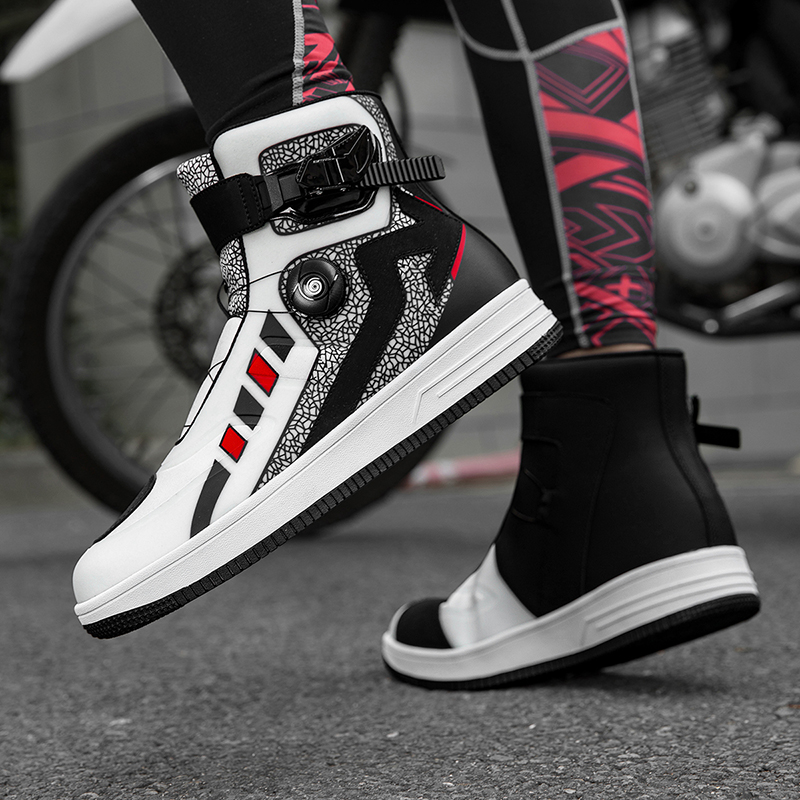 Unisex Motorcycle Riding Shoes Four Seasons Offroad Short Boots for Racing & Travel Non-Slip Wear-Resistant with Reinforced Protective Design Essentia