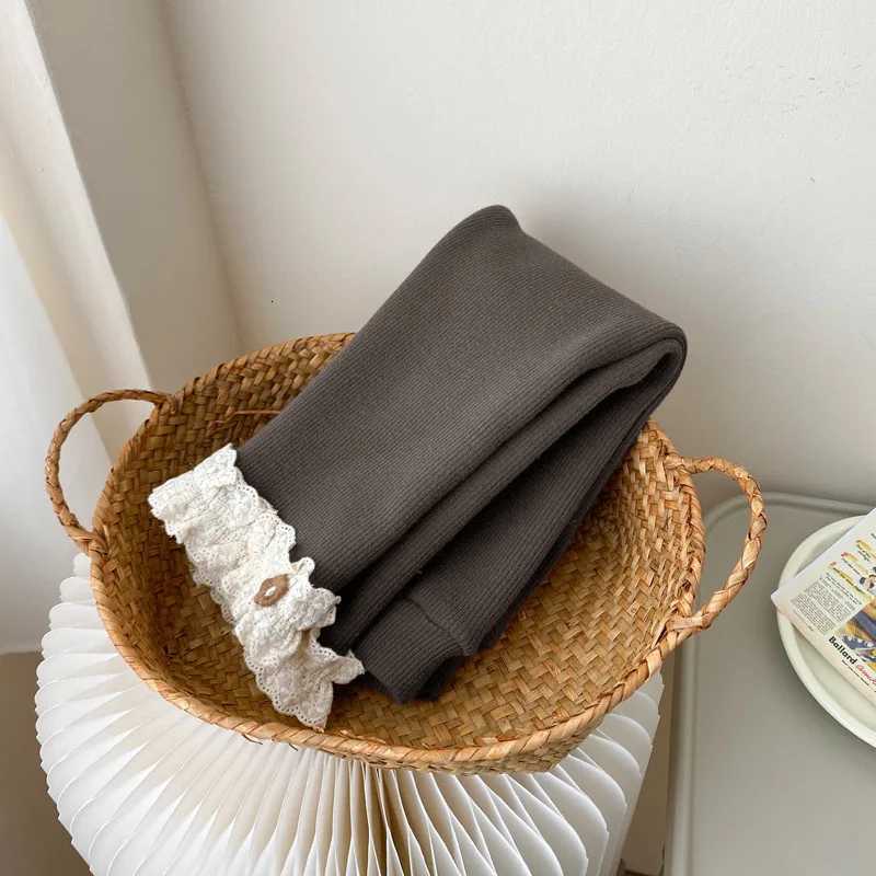 2025 Winter Pit Stripe Fleece Padded Toddler Girls Leggings Warm Lace Flower Fitted Girls Pants Girls LeggingsT251024