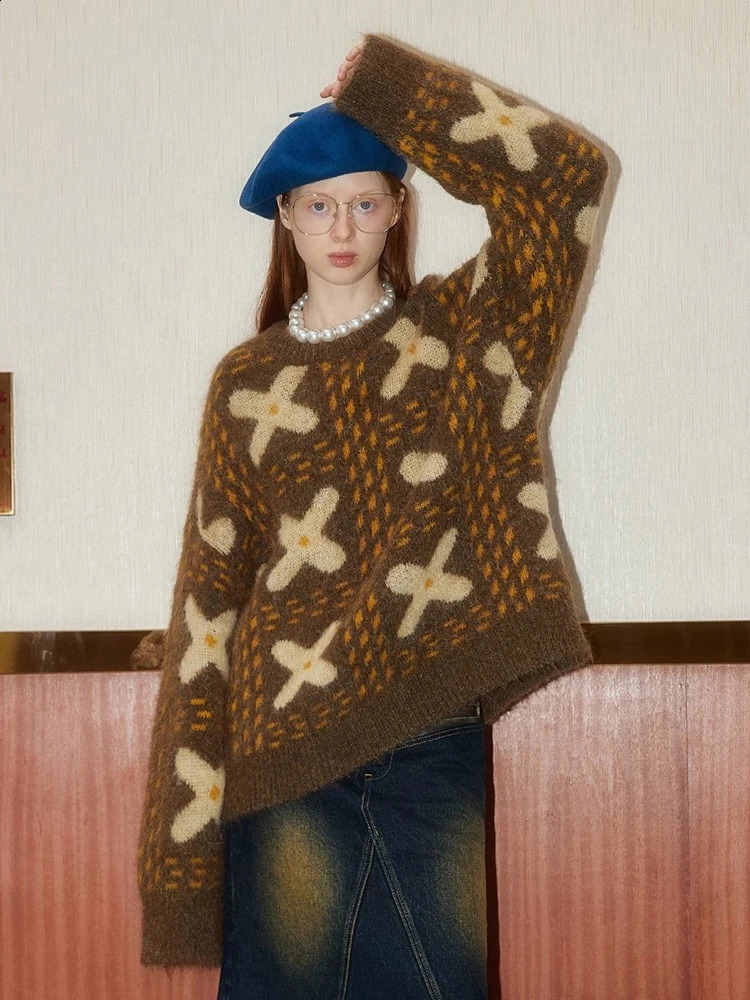 Vintage Print American Sweater Women Loose Fall Winter Lazy Wind Y2K Knitted Jumpers Retro O Neck Long Sleeve Harajuku Pullover 251023