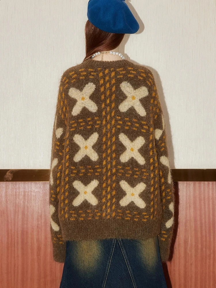 Vintage Print American Sweater Women Loose Fall Winter Lazy Wind Y2K Knitted Jumpers Retro O Neck Long Sleeve Harajuku Pullover 251023