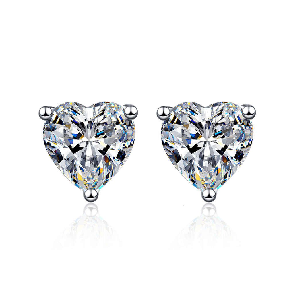 DHCollections-- Sier Heart-Shaped Moissanite Simple Earrings Women, Plated with PT950 Gold, Gift for Girlfriend or Best Friend