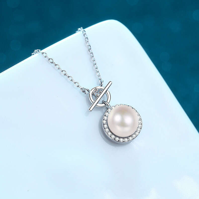 DHCollections-- Sterling Sier Necklace for Women Freshwater Pearl Moissanite Choker Plated PT950 Gold Collarbone Chain