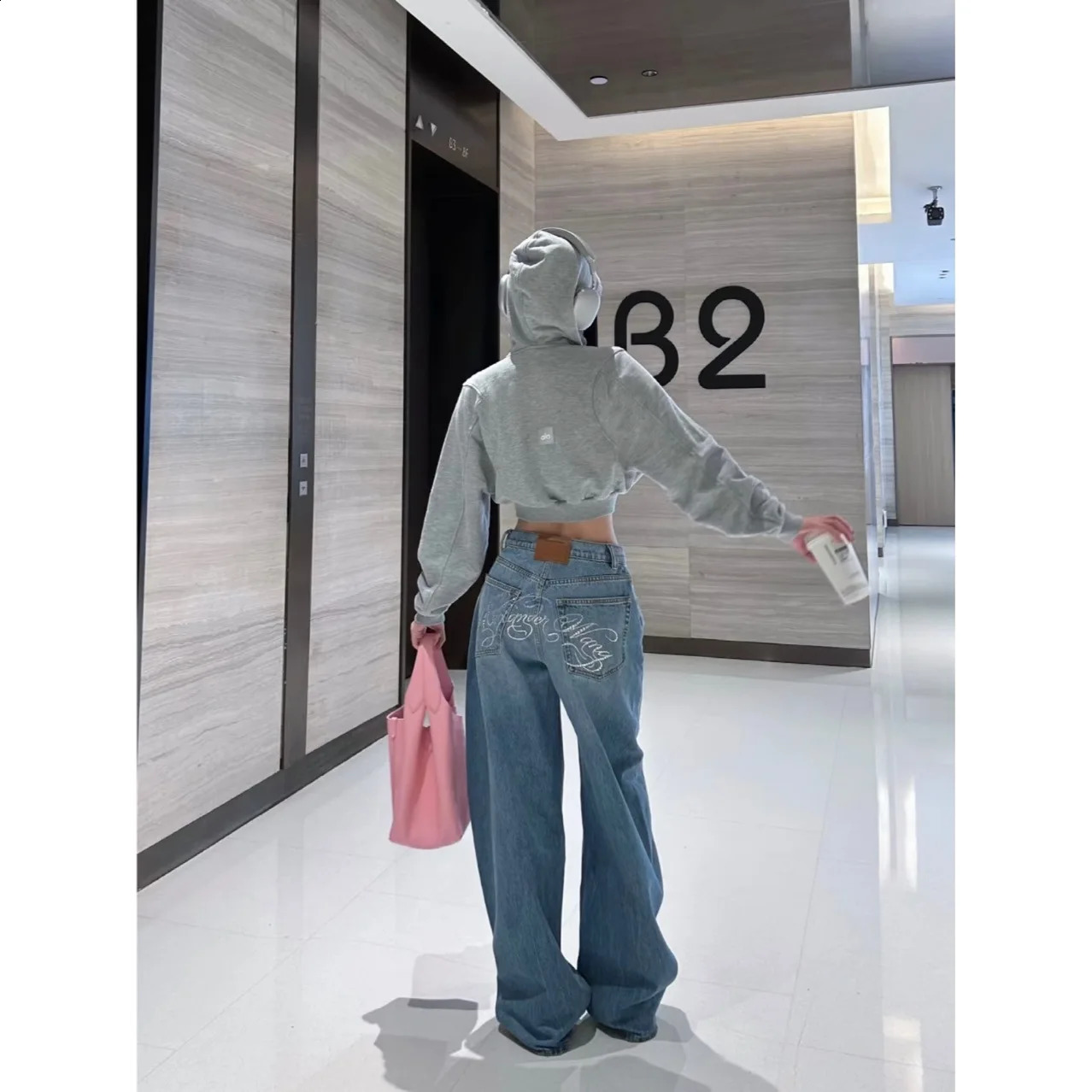 Gradient Spring 2025 Blue Jeans Women Y2K Vintage High Waisted Jeans Straight Streetwear Loose Large Wide Leg Denim Pants 251023