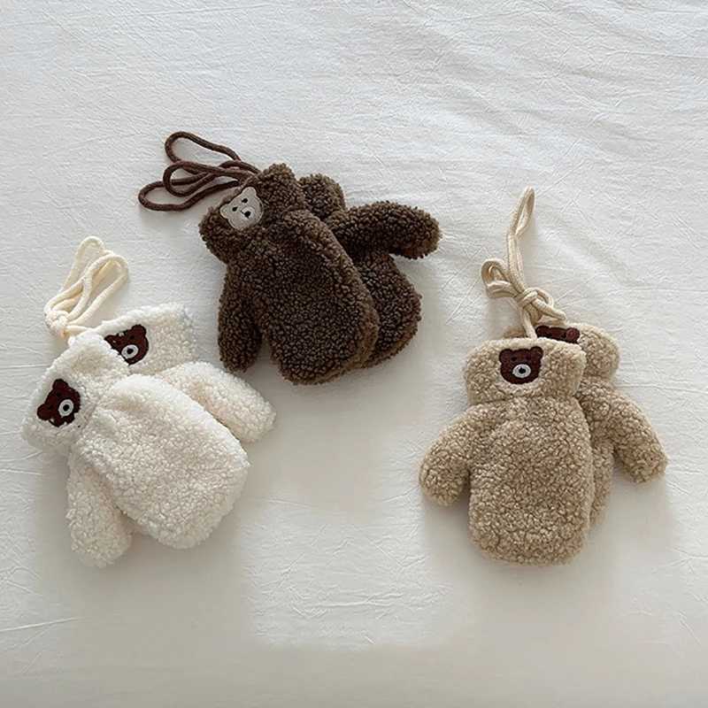 Cute Embroidered Bear Baby Gloves Lamb Wool Winter Boys Girls Full Finger Gloves Outdoor Windproof Warm Kids Mittens Y251024