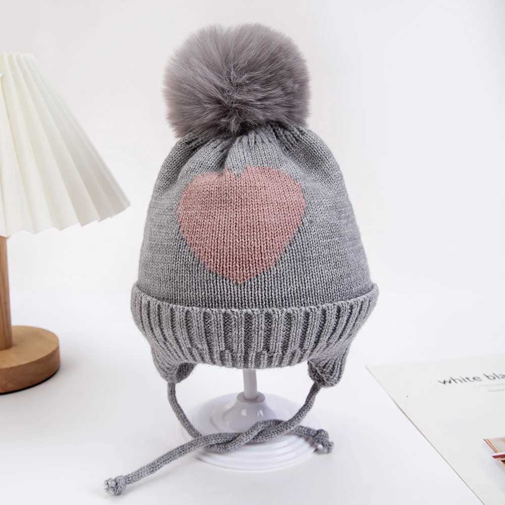 Cute Pompom Baby Turban Hats Heart Knitted Caps Boys Girls Beanies 03T Autumn Winter Kids Headwraps Bonnets Hair AccessoriesL251024