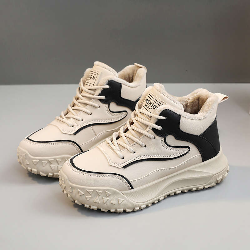 Korean Style Shoes Sneakers Trainers Casual Shoes Winter New Trendy Fleece-Lined Student Sneakers Height-Increasing Cotton Winter Runner