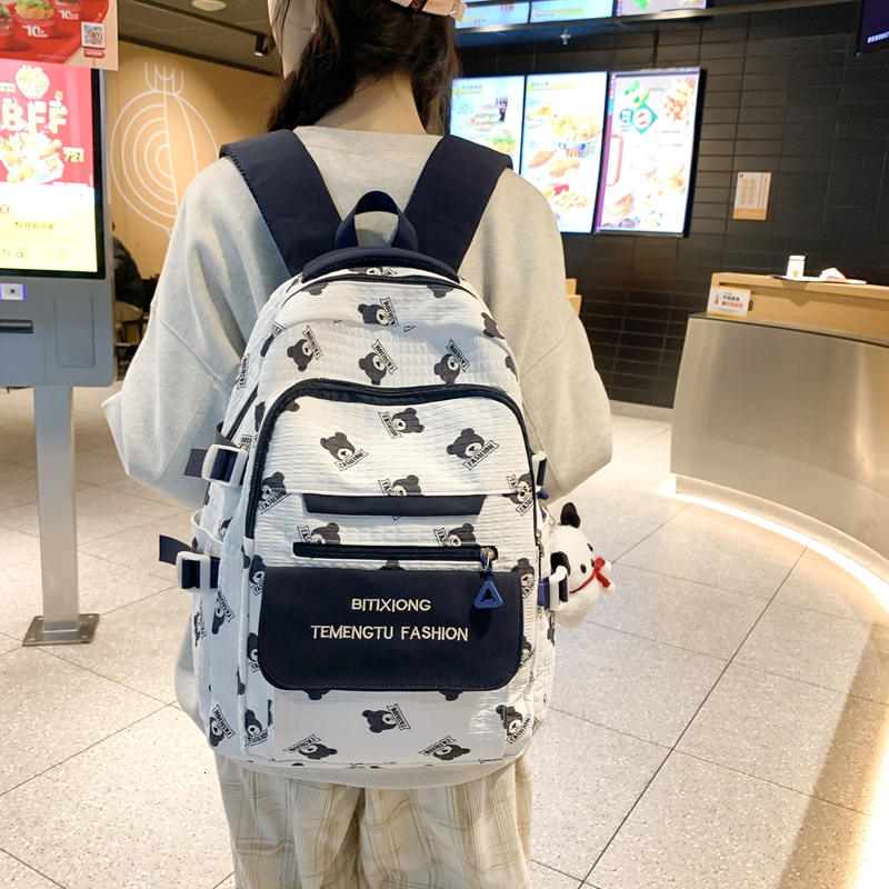 Large Capacity for Female Junior High Students, Casual Fashion Backpack with Unique Design, Niche School Bag