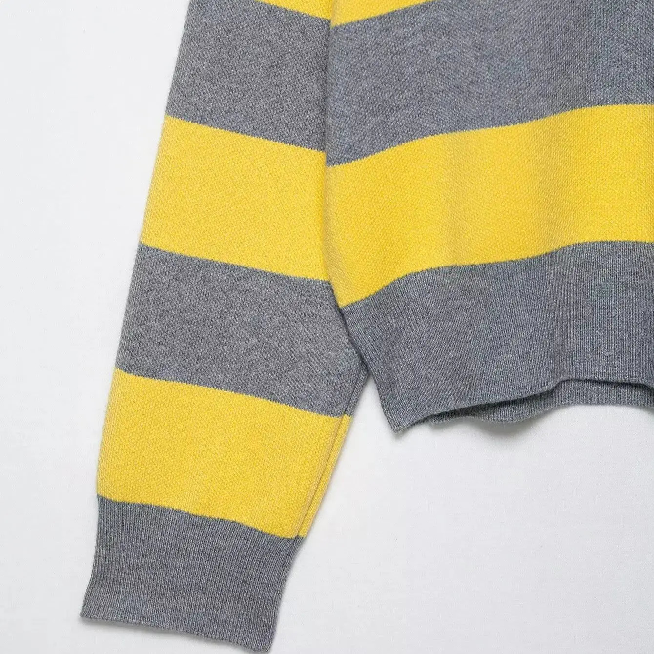 Autumn Womens Clothing Fashionable Trendy Striped POLO Collar Sweater Casual Long Sleeve Female Elegant Knitwear 251023