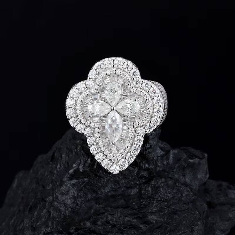 Luxurious Mens Hip Hop Jewelry 925 Sterling Silver Ring with High Quality Lab Grown Moissanite and 18k Gold Plating