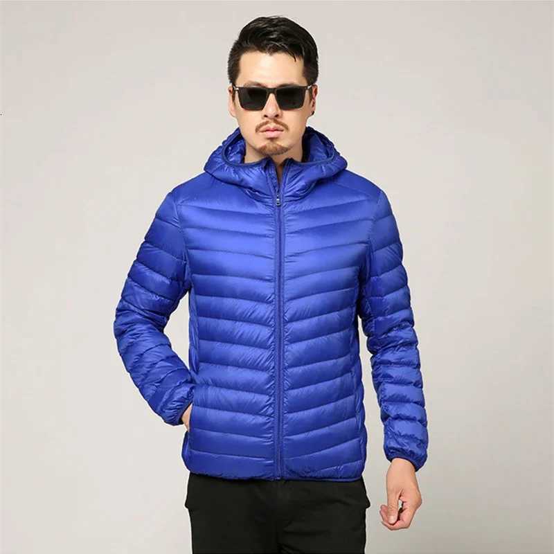 Mens AllSeason Ultra Lightweight Packable Down Jacket Water and WindResistant Breathable Coat Big Size Men Hoodies Jackets Z251024