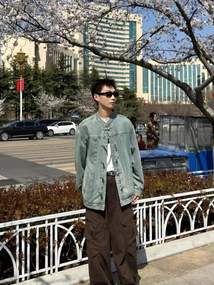 Vintage Chinese Style Denim Jacket Men Streetwear Oriental Clothes Autumn Male Jeans Coat 2025 Fashion Hip Hop Loose Outerwear 251017