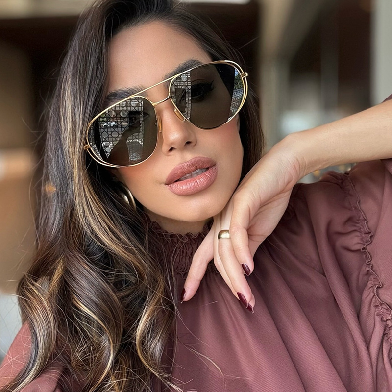 Designer Sunglasses For Women Men Oversized Sunglasses Fashion Classic Polarized Sunglasses Luxury Goggle Pilot PC Frame Oversized UV400 Eyewear K4