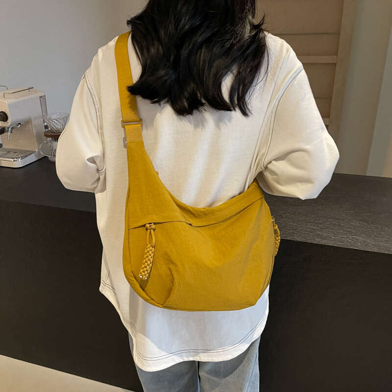 Dumpling Bag for Women, Crossbody Large Capacity, Korean and Japanese Style, Commuter 2024 New Model, Shoulder Bag, Casual Versatile Backpack