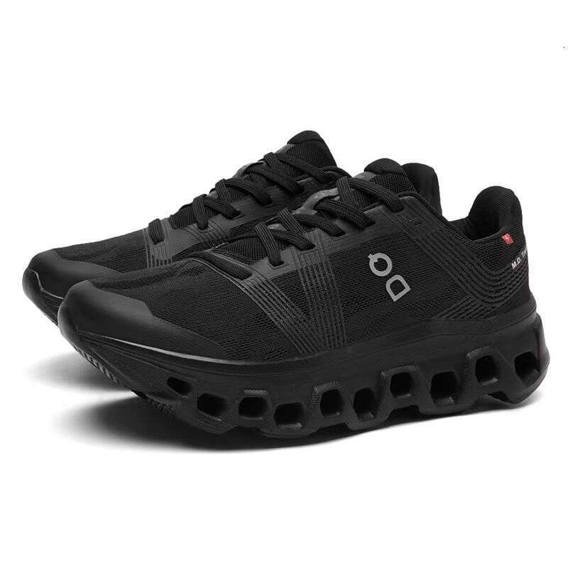 Thick casual 2024 new men's lightweight outdoor fashionable running shoes breathable mesh